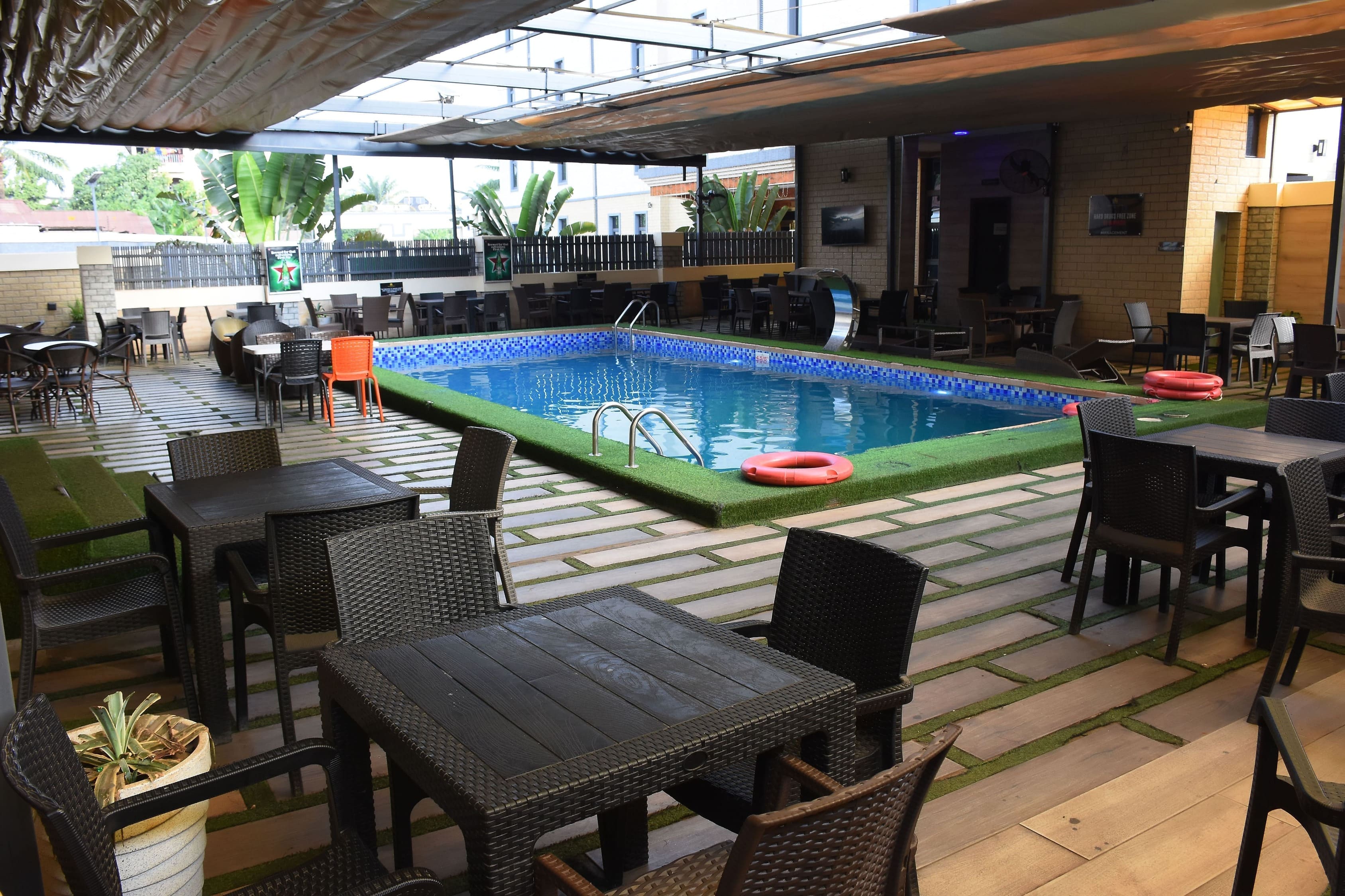 Restaurant and Bar